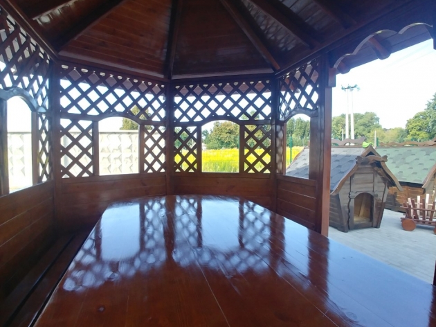 Oval Arbor (0033)