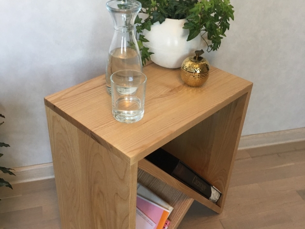 Table Bedside coffee