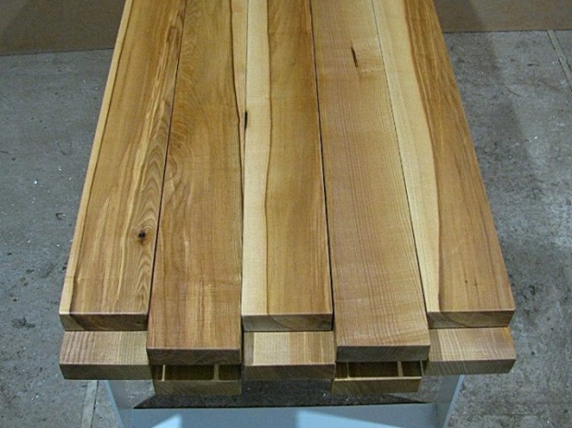 Столик Linewood