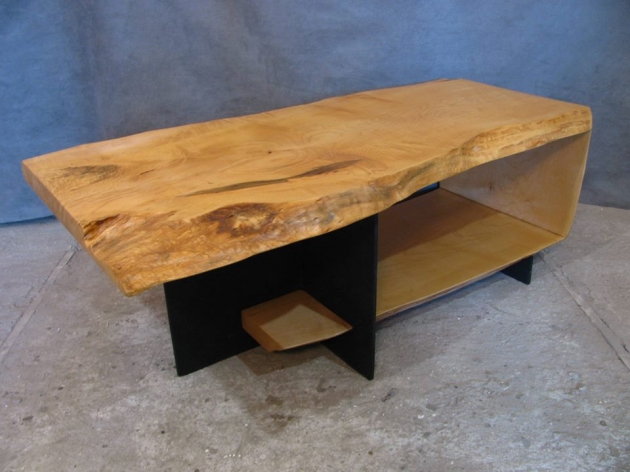 Journal Table of Maple M 02