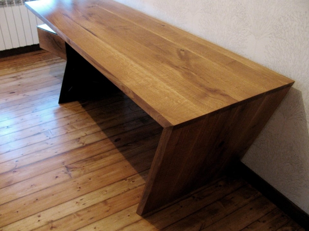 Writing Table 007