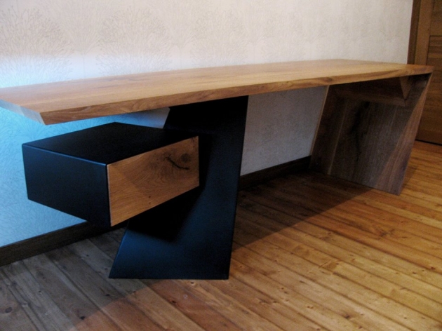 Writing Table 007