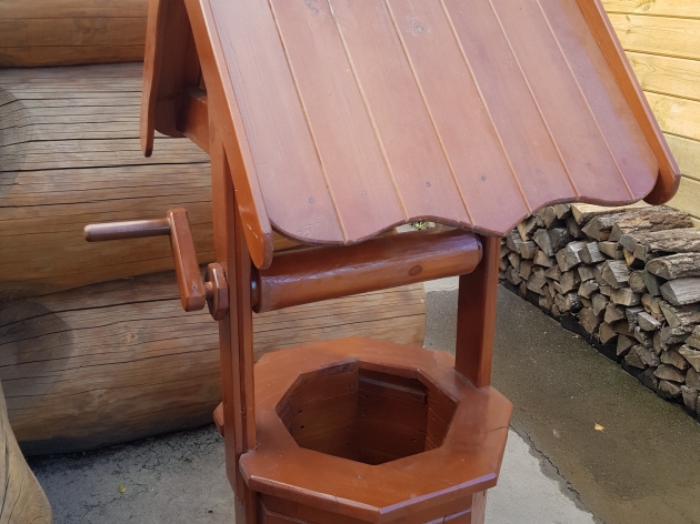 Small Well of Wood (0091)
