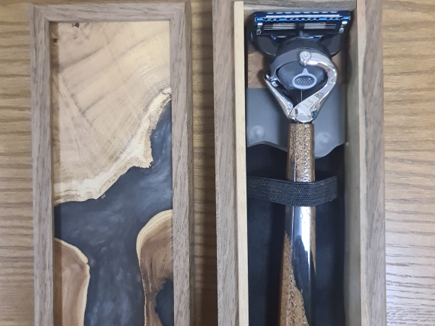 GROOMING GIFT SET NEW002