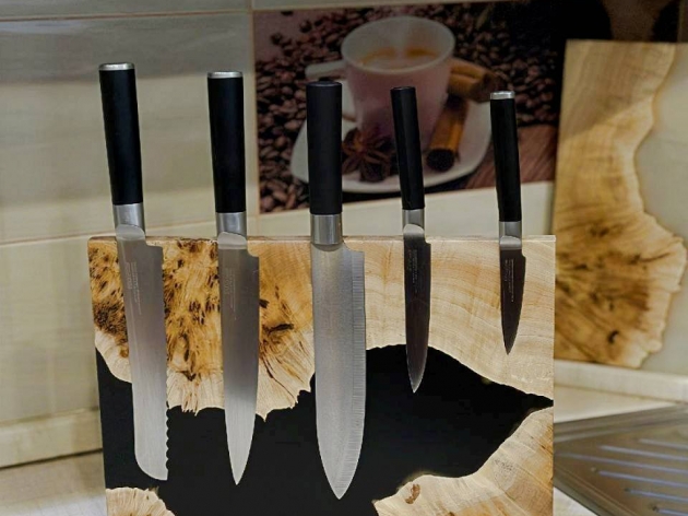 Knife holder (001)