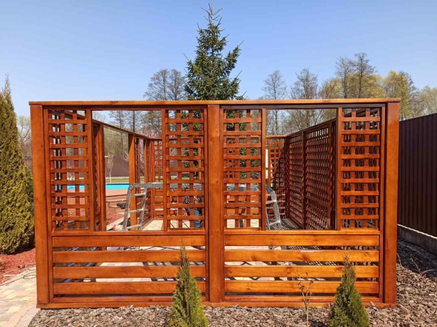 Wooden Arbor (0191)