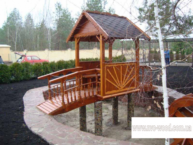 Bridge With Awning (0108)
