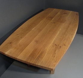 Стіл 040
