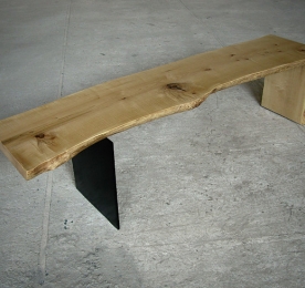 Bench 012