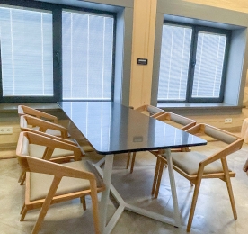 DINING TABLE LUX